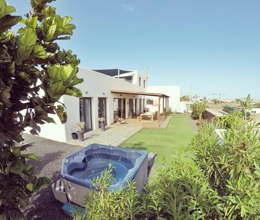 Alma Lajares Villa con Jacuzzi Esterno foto